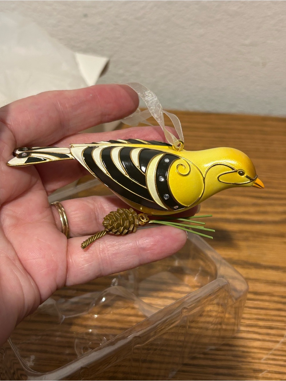 Hallmark Yellow and Black Decorative Goldfinch Ornament with Pinecone Charm